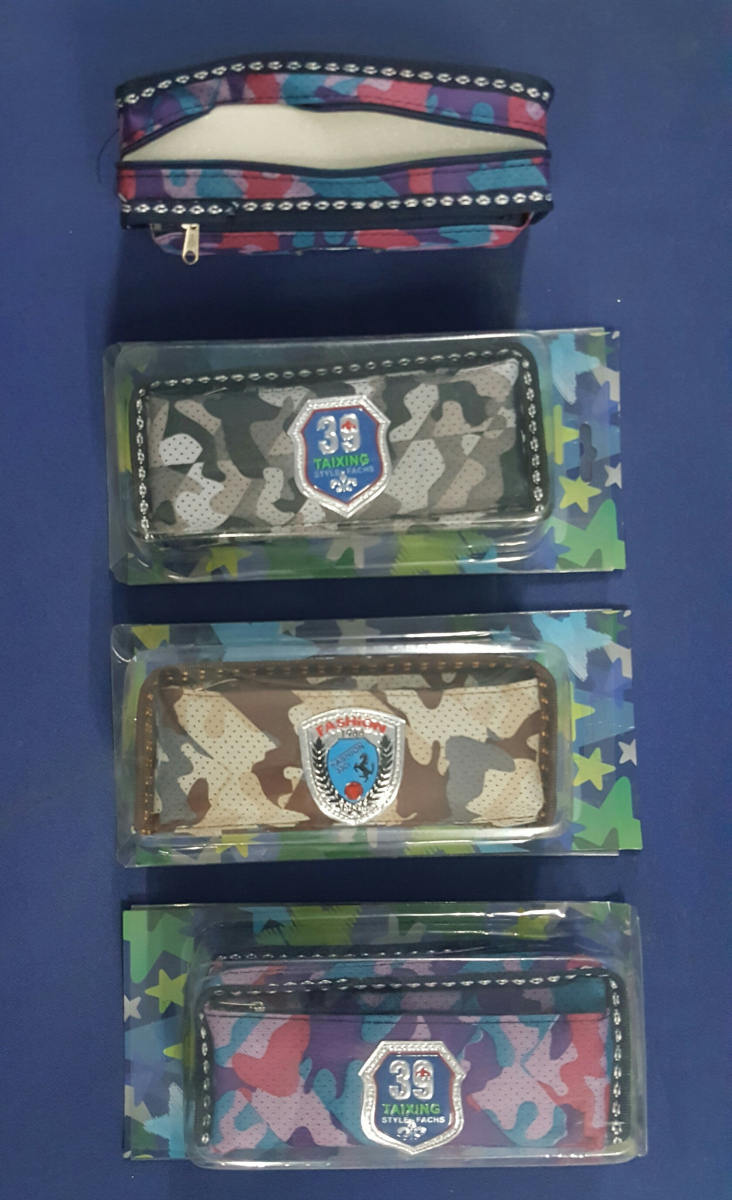 1999 POUCH