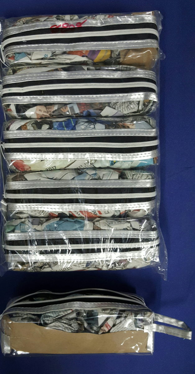 TP 11 POUCH