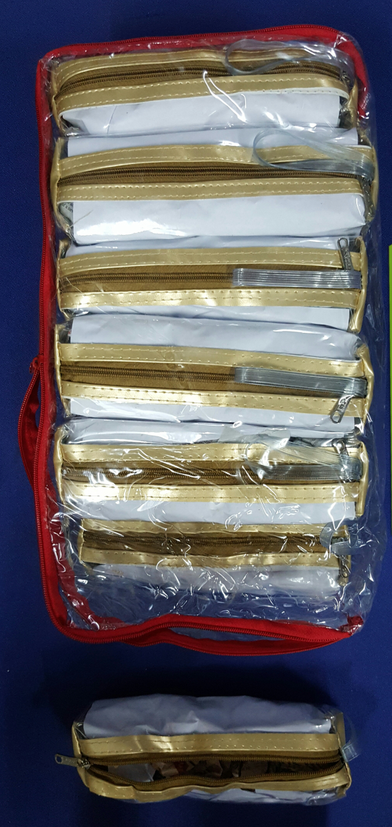 TP 13 POUCH